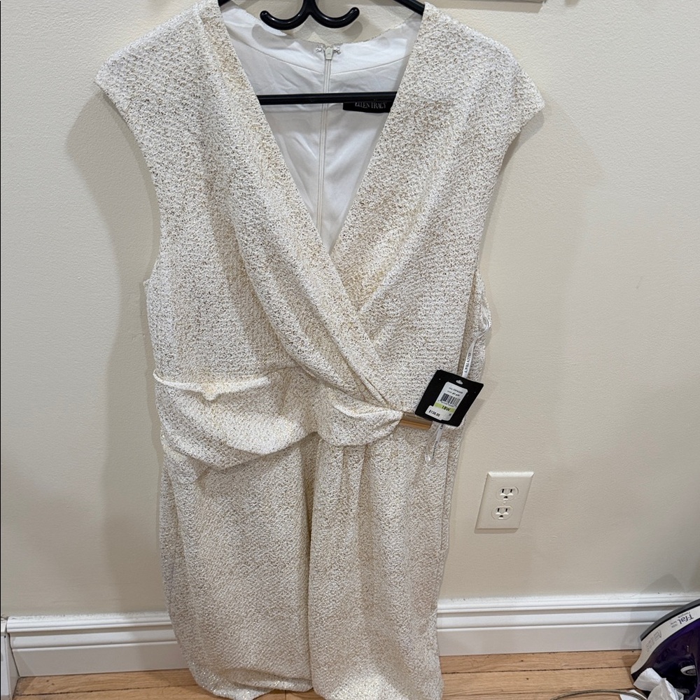 White Sleeveless Textured Dress